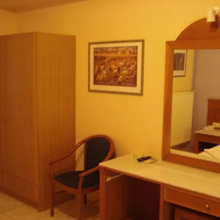 Hotel Cybele Pefki Athens Room photo